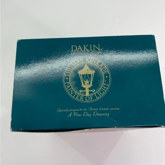 Thomas Kinkade Bear - Picture 9 of 11